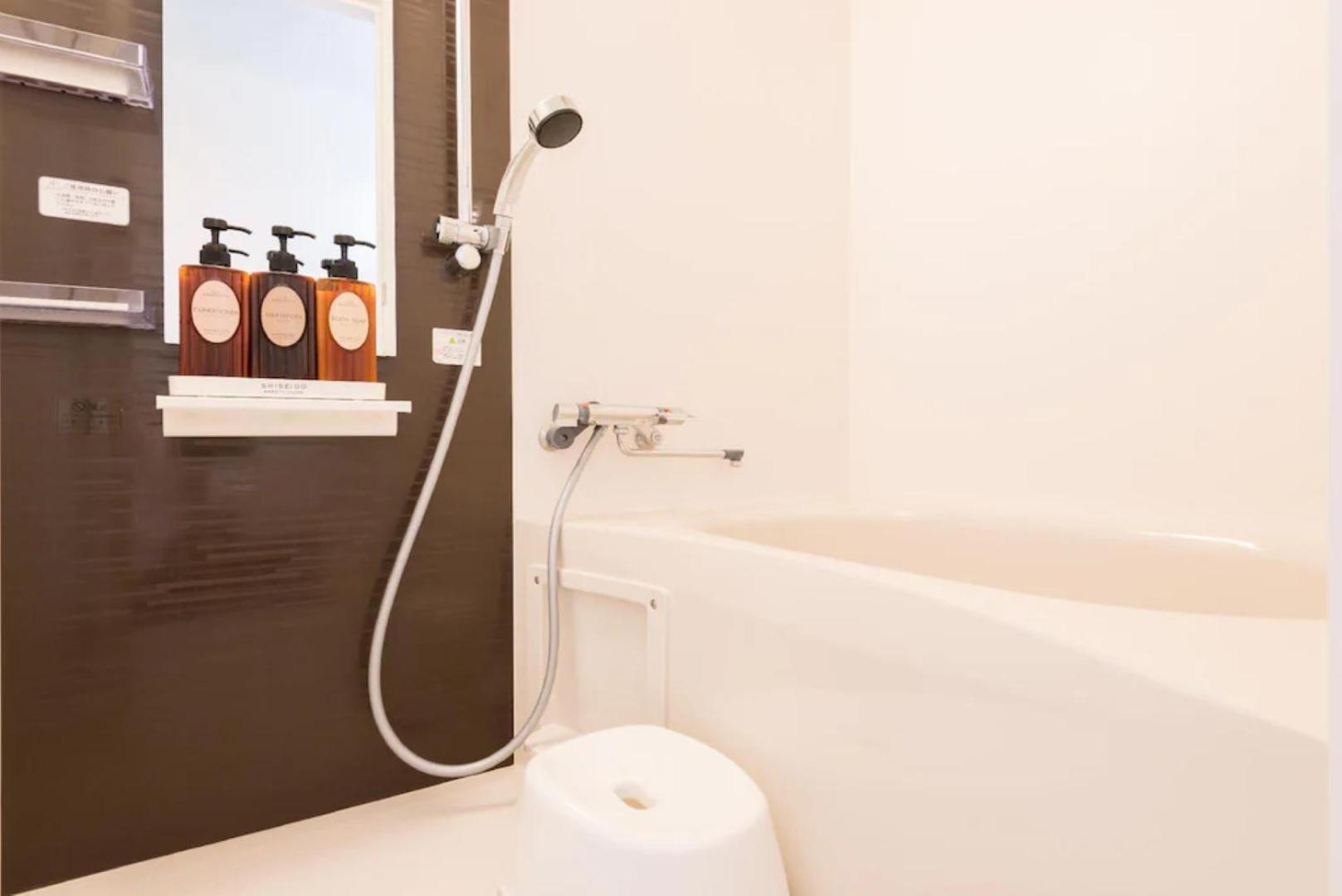 Apartament Grandi日本橋 Osaka Zewnętrze zdjęcie